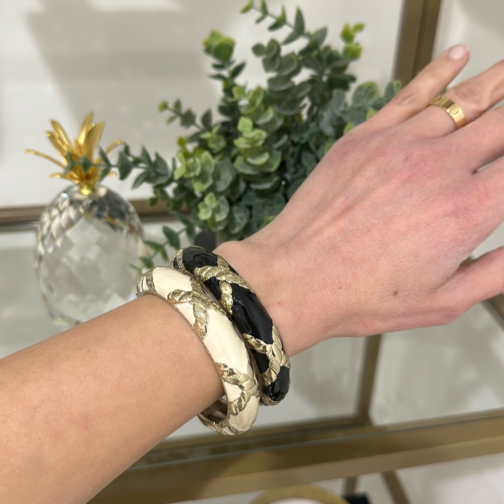 Cache Black And White Bangles - image 3